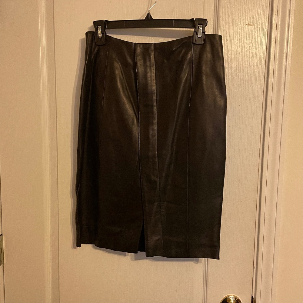 Antontio Melani  black leather skirt size small.